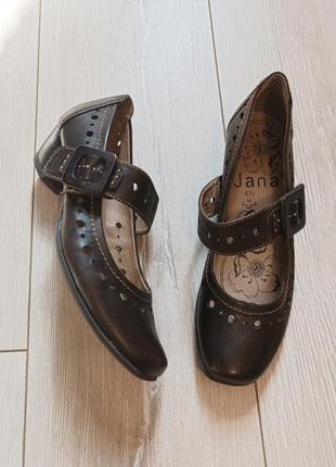 Гарні туфлі jana