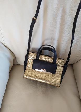 Шкіряна сумка з золотим напиленням & other stories1 фото