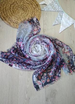 Стильный шарф палантин платок шаль цветочный принт2 фото