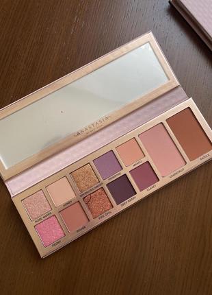 Lamel make up the natural dream eyeshadow palette