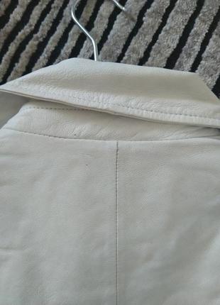 Нова шкіряна куртка косуха pepe jeans london 100% шкіра нюанс м біла (є s)10 фото
