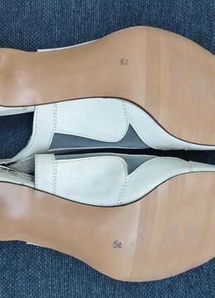Босоножки кожаные, фирмы сaster страна изготовитель испания3 фото