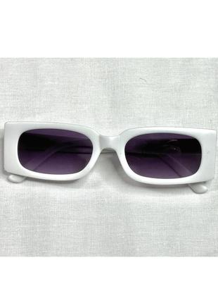 Уцінка 🔲 окуляри нові uv 400 пластик ⚪️ білий ⚪️ дефект на оправі1 фото