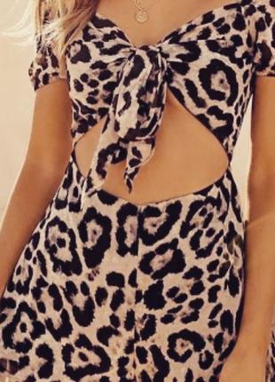 Ромпер prettylittlething