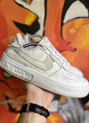 Nike react кроссовки 40,5 размер кожаные белые оригинал