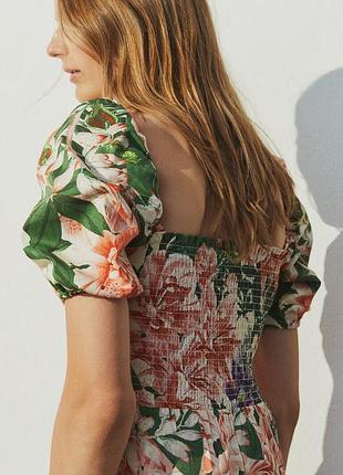 Из натуральной ткани в цветочный принт h&m