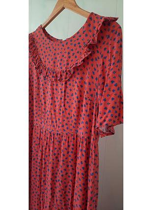 Довга сукня ярусна у квітковий принт9 фото