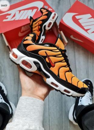 Кроссовки мужские nike air max plus tn оранжевые черные / кросівки чоловічі найк аир макс кроссы