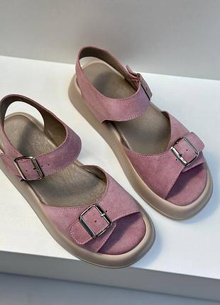 Пудрові замшеві босоніжки пряжки регулюються багато кольорів7 фото