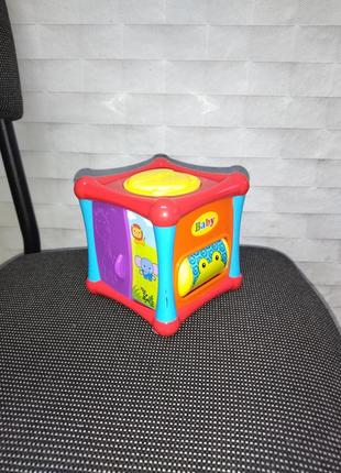 Розвиваюча іграшка для малюків активний куб