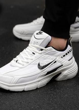 Мужские кроссовки сетка летние nike white
