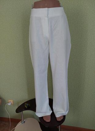 Белые льняные брюки брюки прямого кроя2 фото