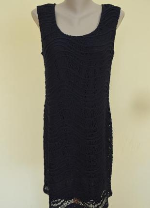 Красивое брендовое кружевное платье базовая вещь