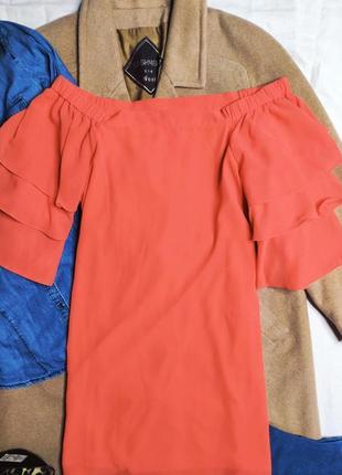 Vero moda платье оранжевое прямое трапеция миди новое с рукавом волан открыты плечи5 фото