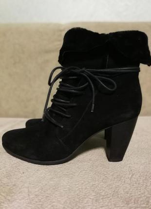 Фирменные ботиночки,кожа,цегейка