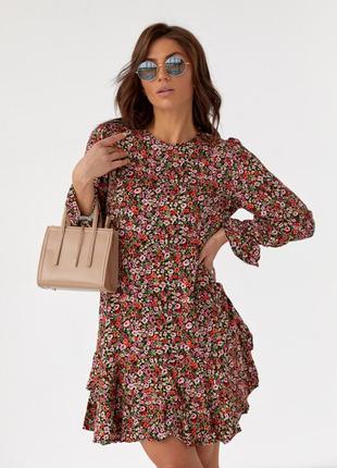 Платье с цветочным узором и рюшами на рукавах3 фото