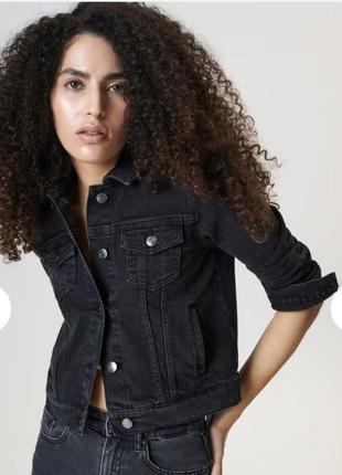 Чорна джинсова куртка джинсівка xs sinsay zara