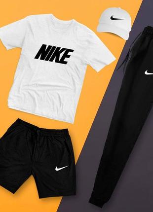 Футбол и шорты nike3 фото