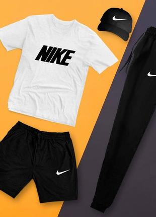 Футбол и шорты nike6 фото