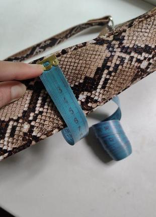 Сумочка со змеиным принтом, текстильная, очень прикольная)10 фото