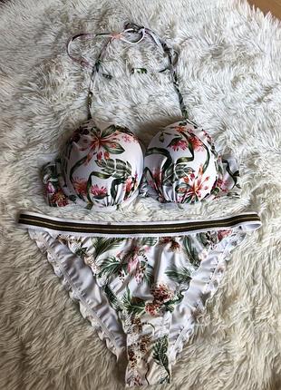 Купальник пушап