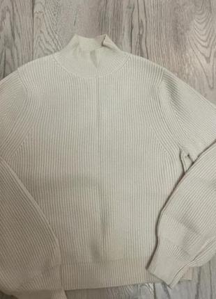 Свитер теплый трикотажный вязаный zara