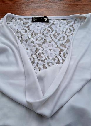 Ошатна біла блузка з прозорою спинкою9 фото