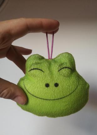 Двосторонній брелок м'яка іграшка жаба 🐸 жабка жабеня емоції  emoji