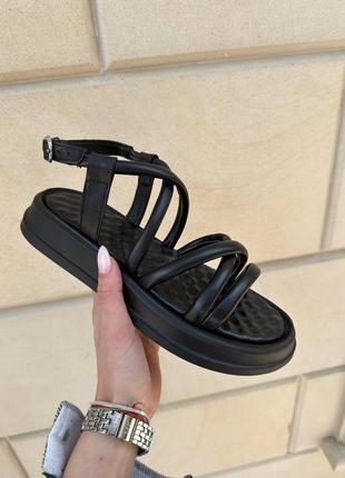 Стильные черные женские босоножки/сандали на толстой подошве кожаные/кожа - женская обувь на лето1 фото