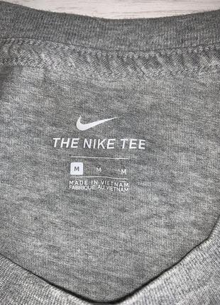 Спортивная футболка топ nike m оригинал3 фото