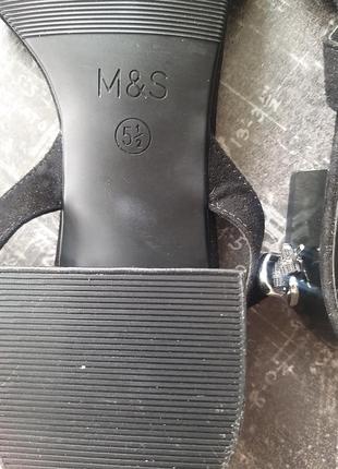 Продаю нові босоніжки m&s 38 розміру3 фото