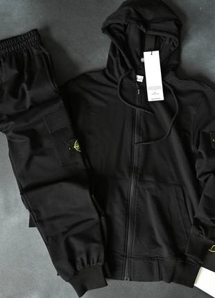 Осенний чёрный спортивный костюм stone island с капюшоном черный осенний спортивный костюм stone island