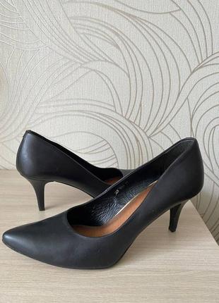 Туфлі-човники шкіряні made in poland