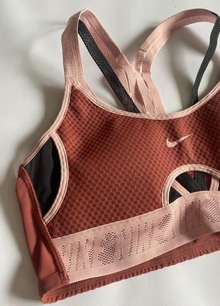 Новый топ nike indy bra оригинал8 фото