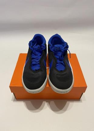 Новые кроссовки  nike team hustle 10 оригинал4 фото