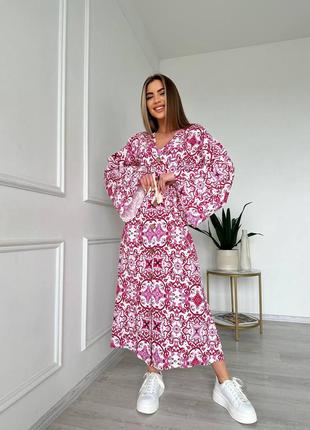 Сукня літня з льону