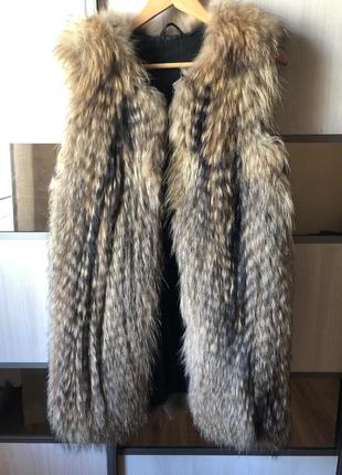 Жилетка з єнота