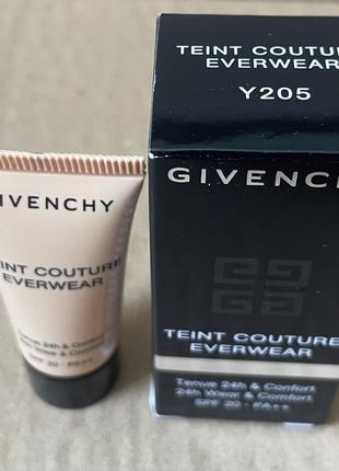 Givenchy teint couture everwear spf20 тональный крем y205, 5ml2 фото