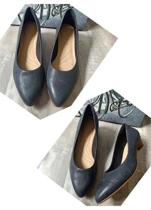 Clarks ultimate comfort 2025 collection