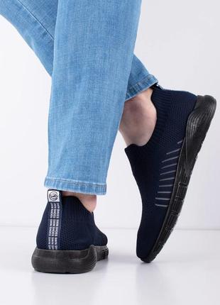 Мужские темно-синие кроссовки из текстиля5 фото