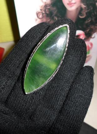 Велика стильна каблучка з зеленим нефритом, каблучка з натуральним каменем, індія1 фото