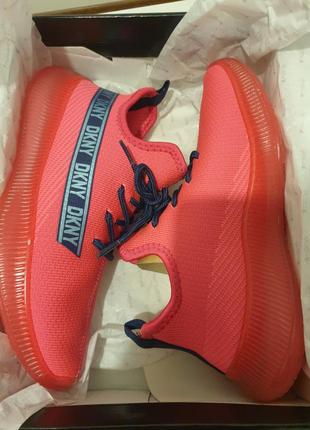 Оригинальные кроссовки dkny4 фото