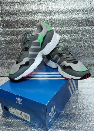 Adidas yung 96 кросівки2 фото