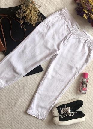 Летние белые укороченные брюки1 фото