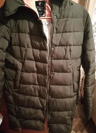 Пальто зимове, кольору хакі, розмір l, до коліна