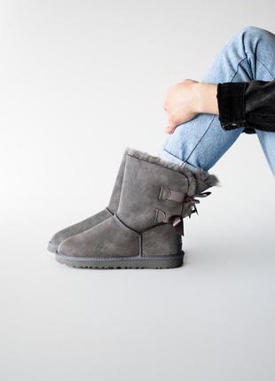 ❄️зимние женские угги❄️ugg Bottes bailey bow grey, серые кожаные угги, сапоги зима.5 фото