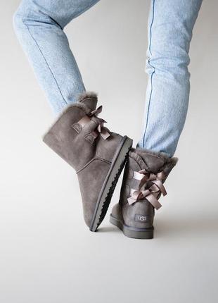 ❄️зимові жіночі уггі❄️ugg bailey bow grey, сірі шкіряні угі, чоботи зима.6 фото