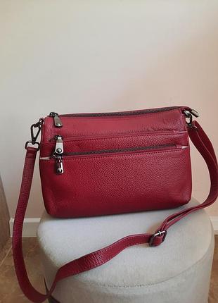 Сумка-кроссбоди содержимое из натуральной кожи