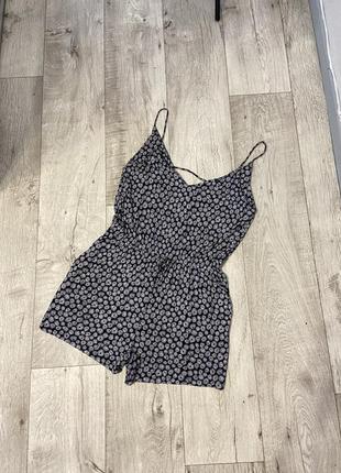 Стильный ромпер с шортами от h&m, размер 46-48