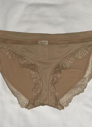 Трусики с кружевом